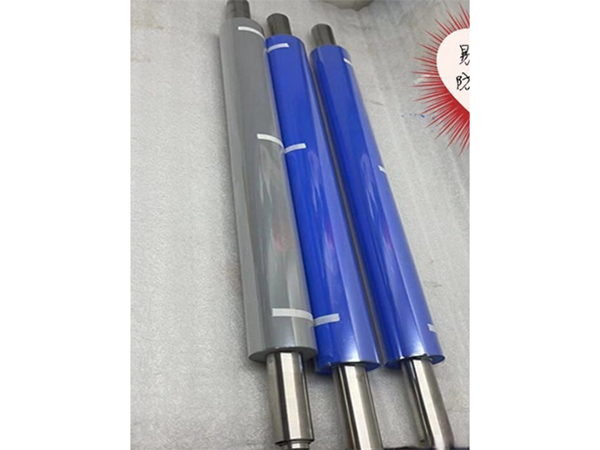 机用粘尘辊